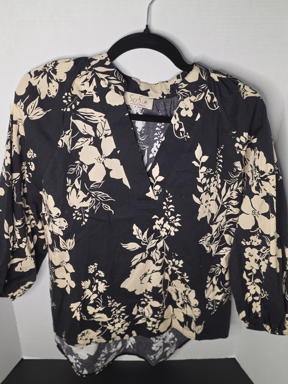 Black & Cream Floral V-Neck Blouse